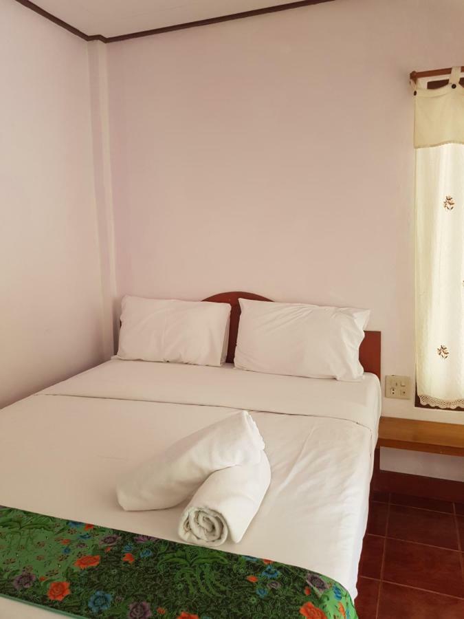 Phuphat Beach Resort Khanom Exterior photo